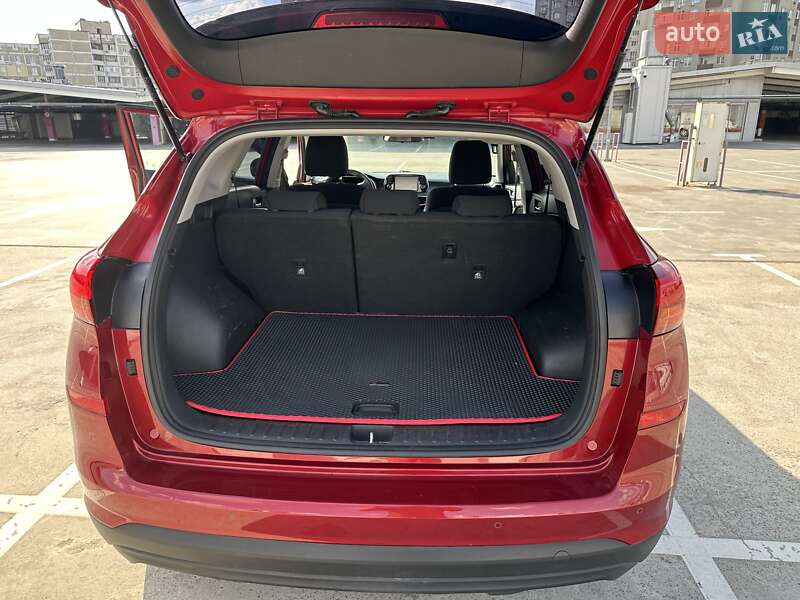 Внедорожник / Кроссовер Hyundai Tucson 2020 в Киеве