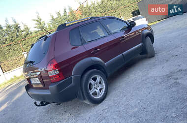 Внедорожник / Кроссовер Hyundai Tucson 2005 в 