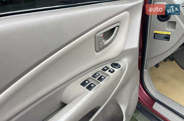 Внедорожник / Кроссовер Hyundai Tucson 2005 в 