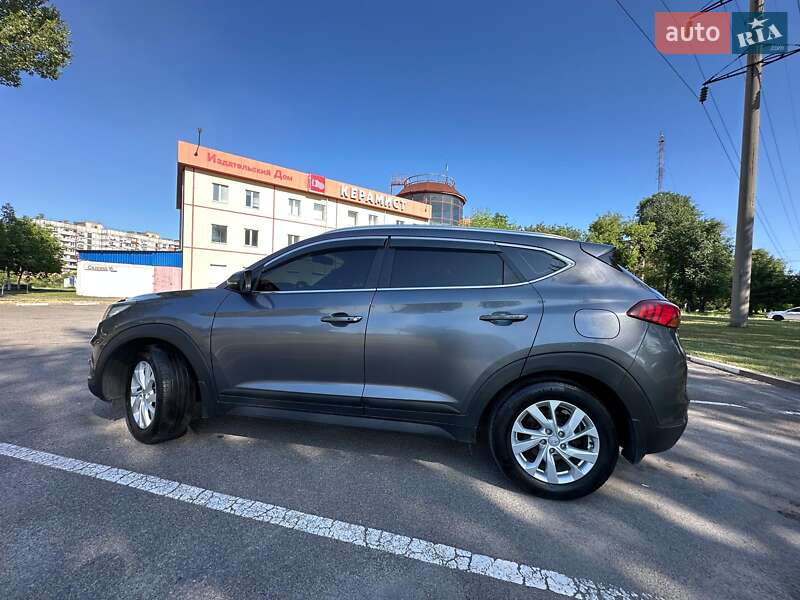 Позашляховик / Кросовер Hyundai Tucson 2019 в Запоріжжі