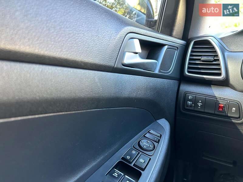 Позашляховик / Кросовер Hyundai Tucson 2019 в Запоріжжі