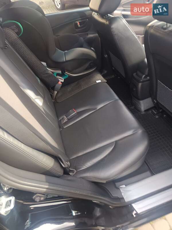 Позашляховик / Кросовер Hyundai Tucson 2009 в Одесі