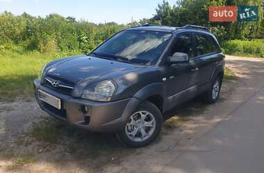 Внедорожник / Кроссовер Hyundai Tucson 2008 в Шостке