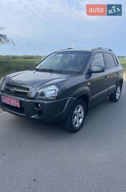 Позашляховик / Кросовер Hyundai Tucson 2010 в 