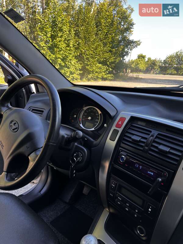 Внедорожник / Кроссовер Hyundai Tucson 2008 в Харькове фото 49 Внедорожник / Кроссовер Hyundai Tucson 2008 в Харькове