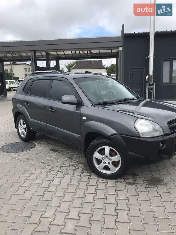 Внедорожник / Кроссовер Hyundai Tucson 2007 в Шумске
