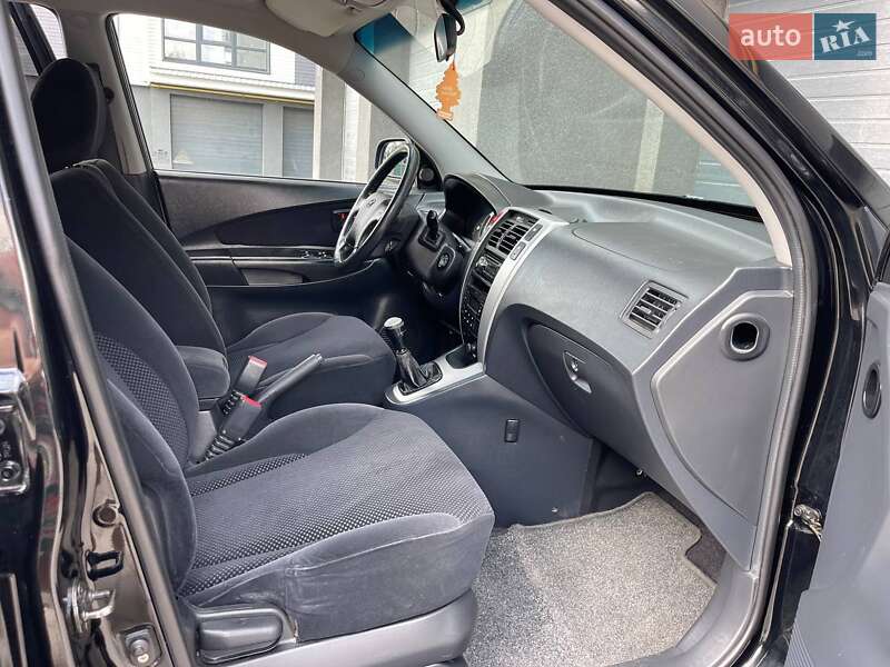 Внедорожник / Кроссовер Hyundai Tucson 2007 в Ракитном фото 42 Внедорожник / Кроссовер Hyundai Tucson 2007 в Ракитном