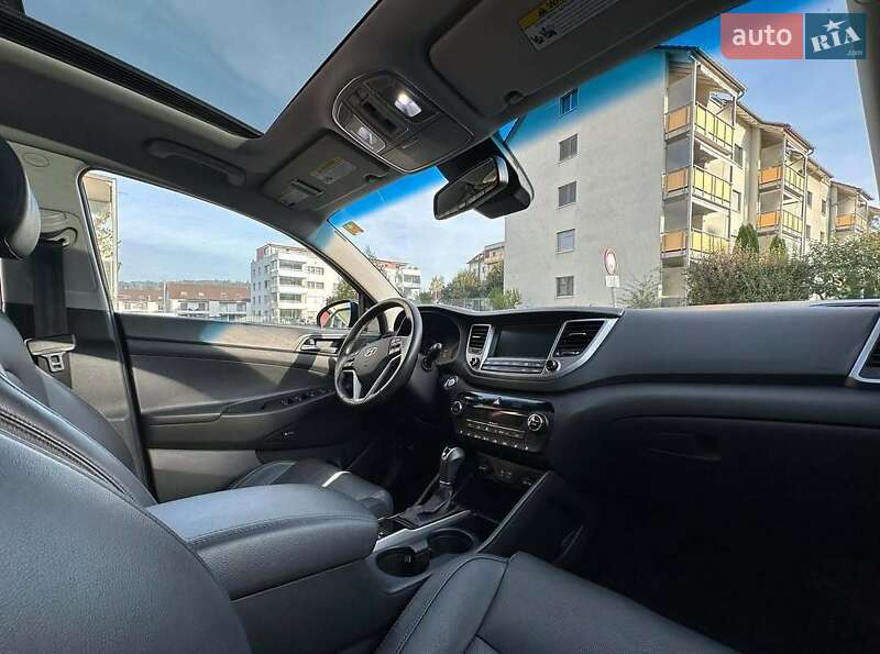 Внедорожник / Кроссовер Hyundai Tucson 2016 в Львове