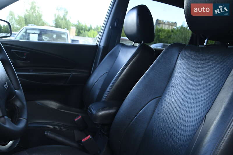Внедорожник / Кроссовер Hyundai Tucson 2008 в Бердичеве