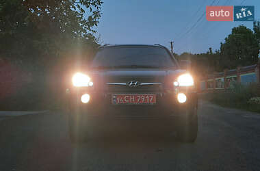 Внедорожник / Кроссовер Hyundai Tucson 2009 в 
