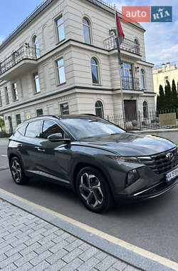 Внедорожник / Кроссовер Hyundai Tucson 2021 в 