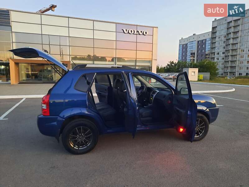 Внедорожник / Кроссовер Hyundai Tucson 2007 в Полтаве