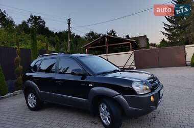 Внедорожник / Кроссовер Hyundai Tucson 2007 в 
