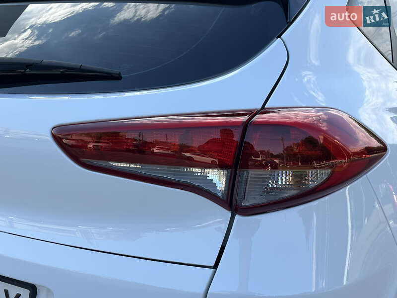 Внедорожник / Кроссовер Hyundai Tucson 2016 в Одессе