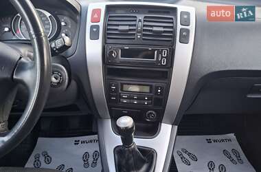 Позашляховик / Кросовер Hyundai Tucson 2007 в 