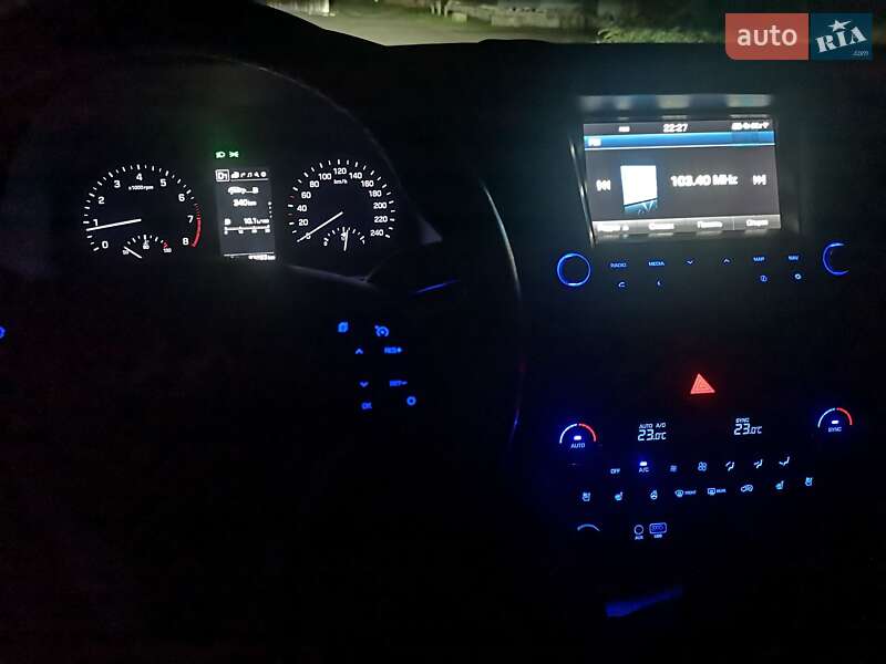 Позашляховик / Кросовер Hyundai Tucson 2017 в Полтаві