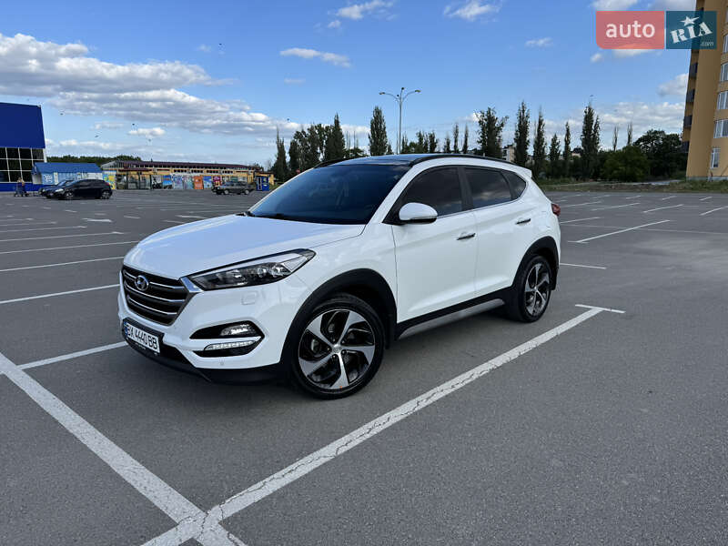 Внедорожник / Кроссовер Hyundai Tucson 2017 в Каменец-Подольском