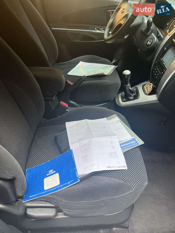 Позашляховик / Кросовер Hyundai Tucson 2009 в Дніпрі