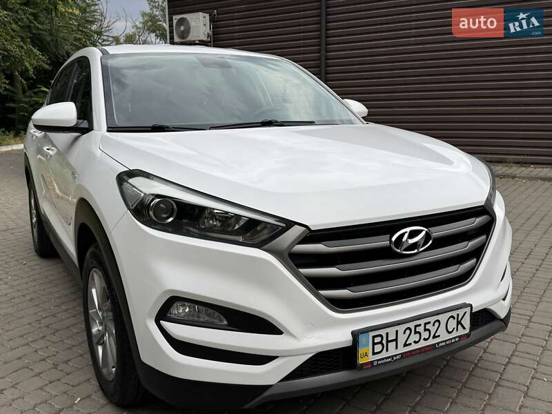 Внедорожник / Кроссовер Hyundai Tucson 2015 в Одессе