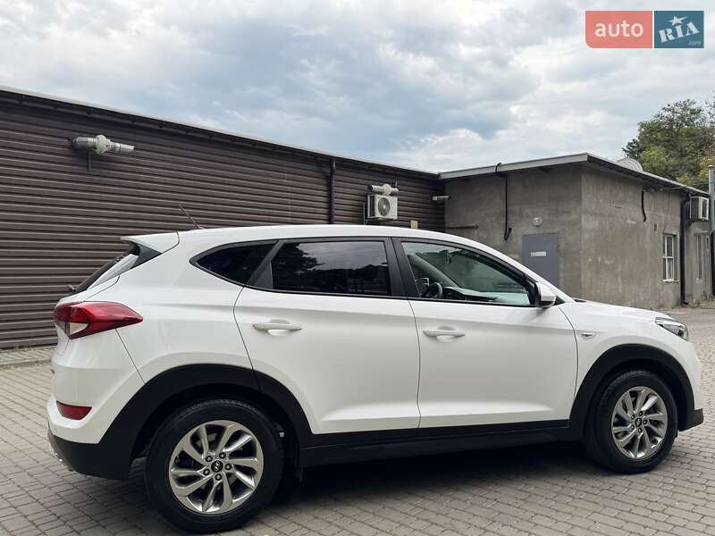 Внедорожник / Кроссовер Hyundai Tucson 2015 в Одессе