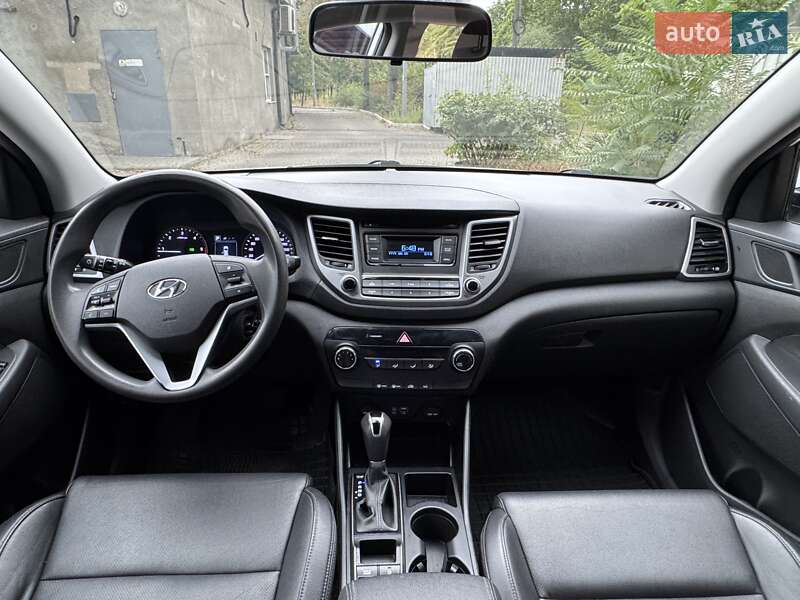 Внедорожник / Кроссовер Hyundai Tucson 2015 в Одессе