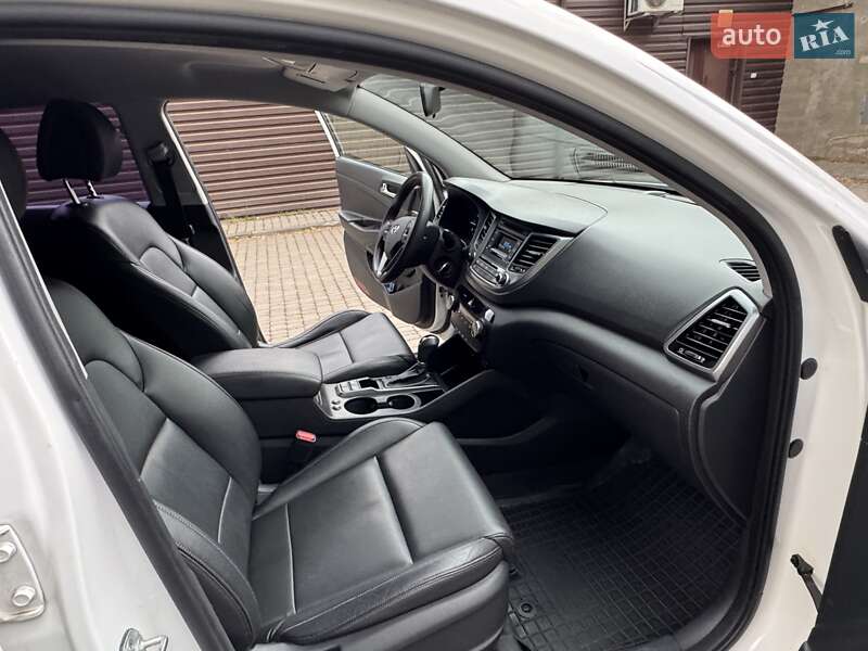Внедорожник / Кроссовер Hyundai Tucson 2015 в Одессе