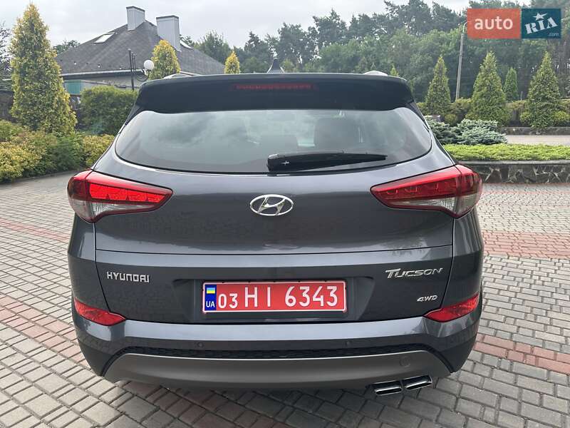 Внедорожник / Кроссовер Hyundai Tucson 2015 в Луцке