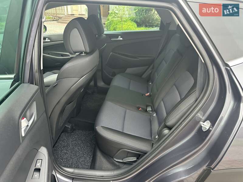 Внедорожник / Кроссовер Hyundai Tucson 2015 в Луцке