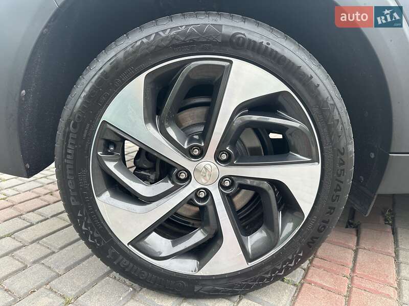 Внедорожник / Кроссовер Hyundai Tucson 2015 в Луцке