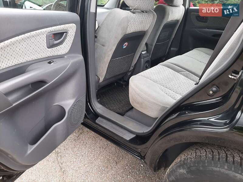 Позашляховик / Кросовер Hyundai Tucson 2006 в Чернігові