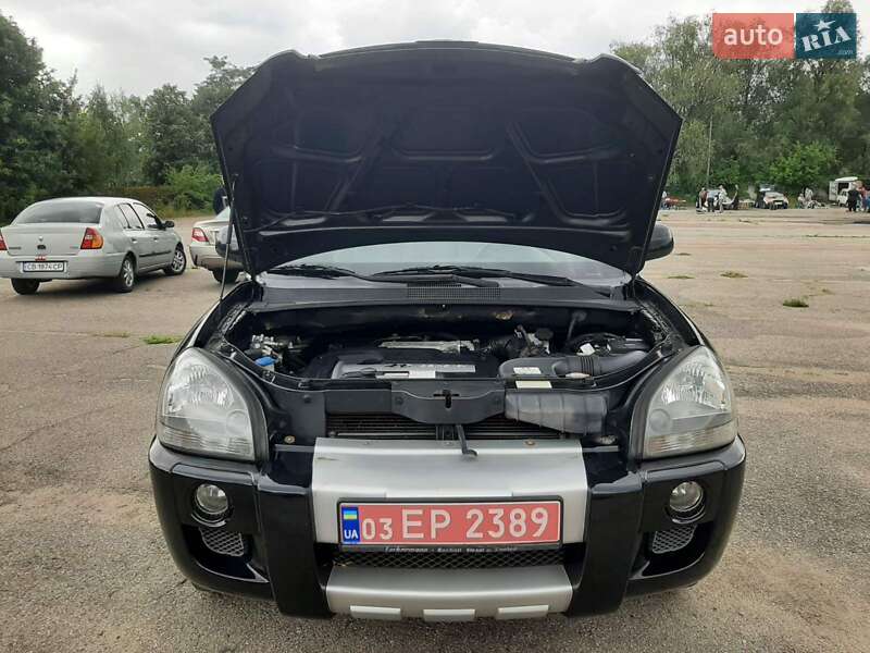 Позашляховик / Кросовер Hyundai Tucson 2006 в Чернігові
