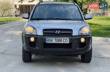 Внедорожник / Кроссовер Hyundai Tucson 2007 в 