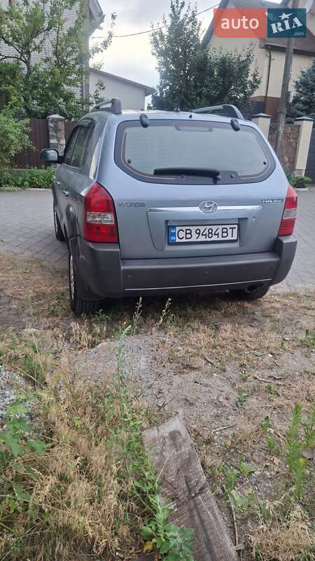 Позашляховик / Кросовер Hyundai Tucson 2008 в Києві