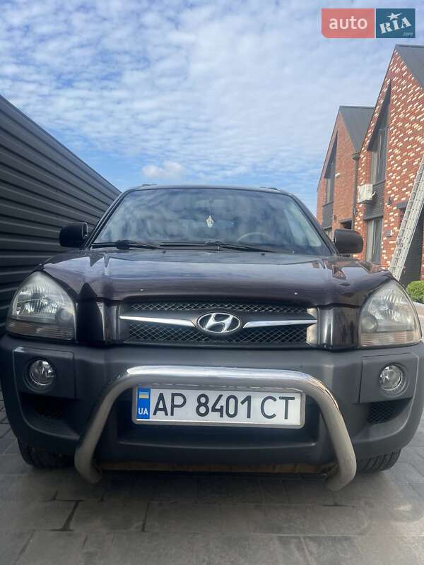 Внедорожник / Кроссовер Hyundai Tucson 2012 в Новых Петровцах