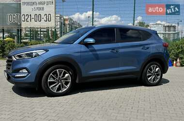 Внедорожник / Кроссовер Hyundai Tucson 2017 в Киеве