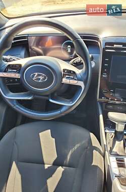 Внедорожник / Кроссовер Hyundai Tucson 2023 в 