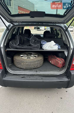 Внедорожник / Кроссовер Hyundai Tucson 2013 в 