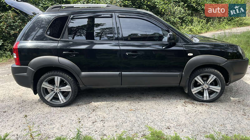 Внедорожник / Кроссовер Hyundai Tucson 2004 в Киеве