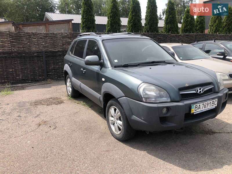 Внедорожник / Кроссовер Hyundai Tucson 2013 в Золотоноше