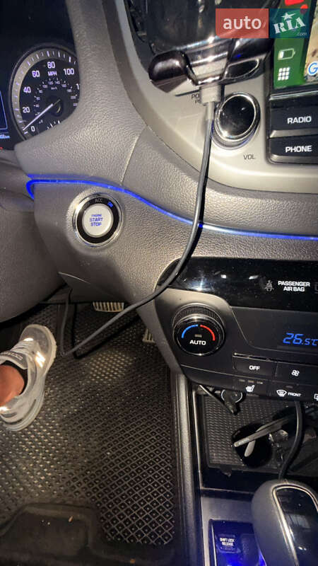 Позашляховик / Кросовер Hyundai Tucson 2016 в Івано-Франківську