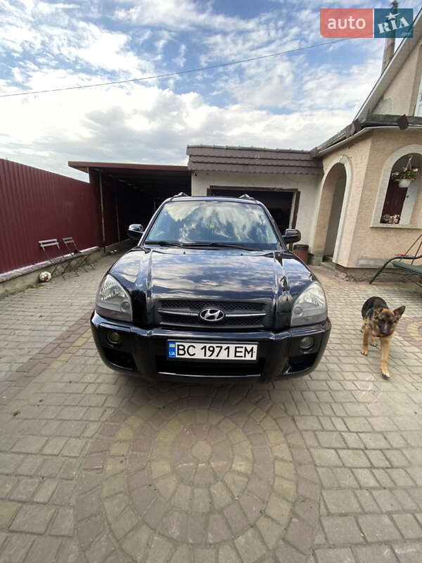 Внедорожник / Кроссовер Hyundai Tucson 2008 в Сокале