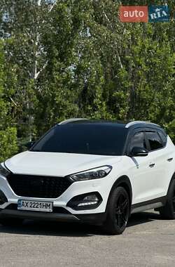 Позашляховик / Кросовер Hyundai Tucson 2017 в Харкові