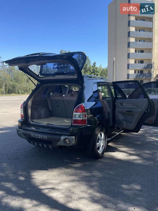 Внедорожник / Кроссовер Hyundai Tucson 2005 в Рогани