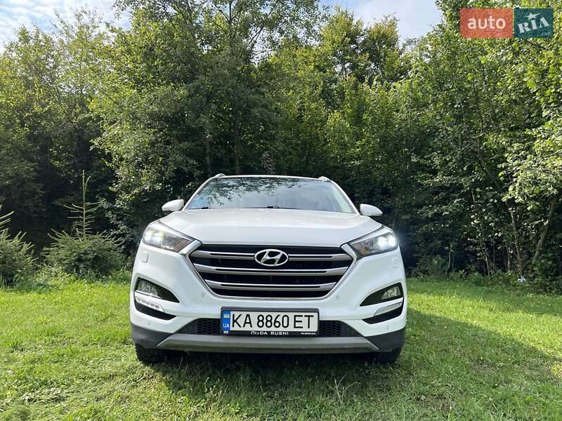 Внедорожник / Кроссовер Hyundai Tucson 2016 в Сваляве фото 5 Внедорожник / Кроссовер Hyundai Tucson 2016 в Сваляве