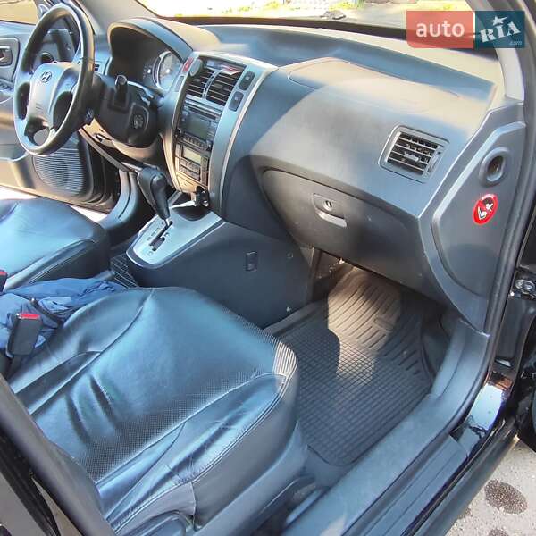 Позашляховик / Кросовер Hyundai Tucson 2008 в Львові