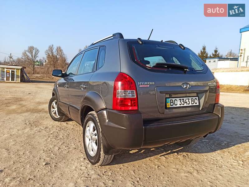 Позашляховик / Кросовер Hyundai Tucson 2009 в Тернополі фото 9 Позашляховик / Кросовер Hyundai Tucson 2009 в Тернополі