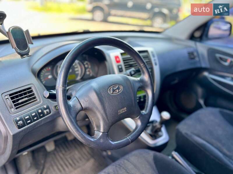 Позашляховик / Кросовер Hyundai Tucson 2007 в Києві