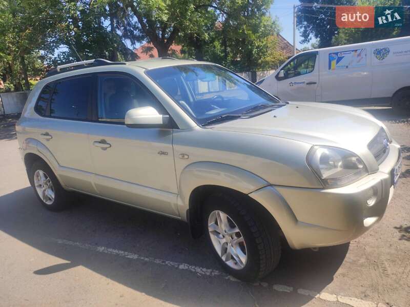 Позашляховик / Кросовер Hyundai Tucson 2006 в Ужгороді фото 4 Позашляховик / Кросовер Hyundai Tucson 2006 в Ужгороді