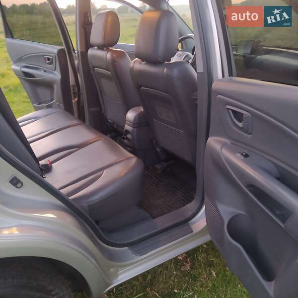 Внедорожник / Кроссовер Hyundai Tucson 2005 в Кельменцах фото 6 Внедорожник / Кроссовер Hyundai Tucson 2005 в Кельменцах