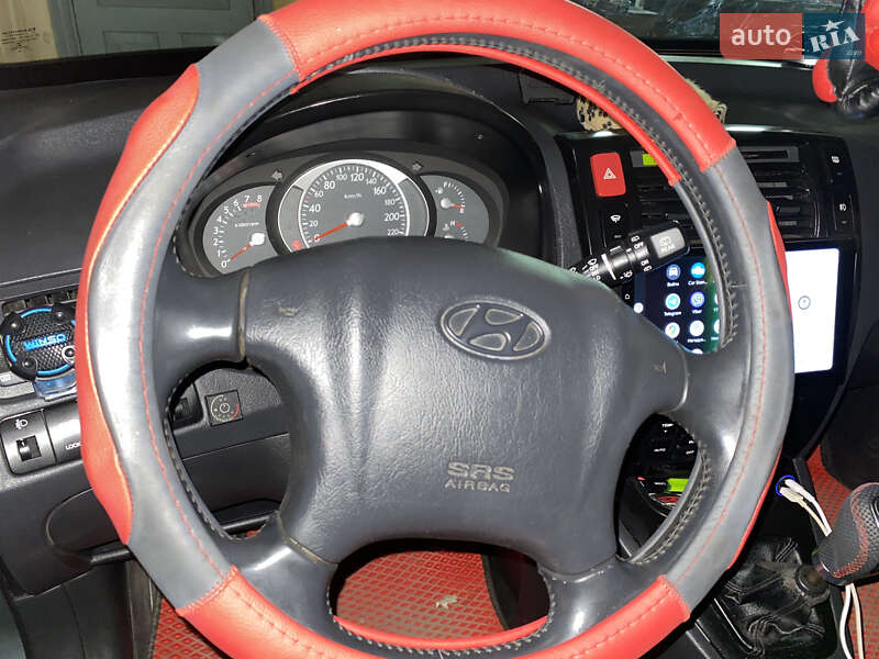 Позашляховик / Кросовер Hyundai Tucson 2008 в Малій Висці